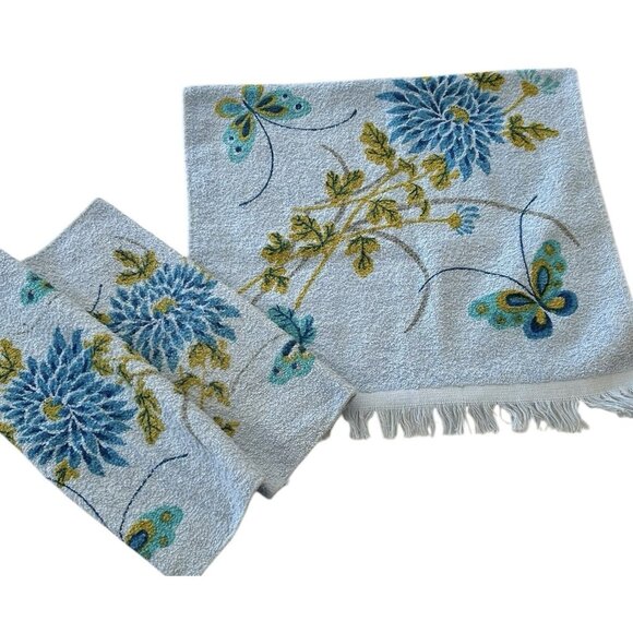 Cannon Vintage Blue Floral Butterfly Hand Towel + 2 Face Cloth NEW Old Stock - Picture 1 of 9